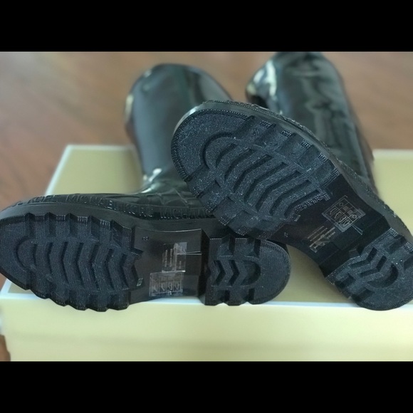 NWT - Michael Kors Baxter Rain Boots - Picture 7 of 8